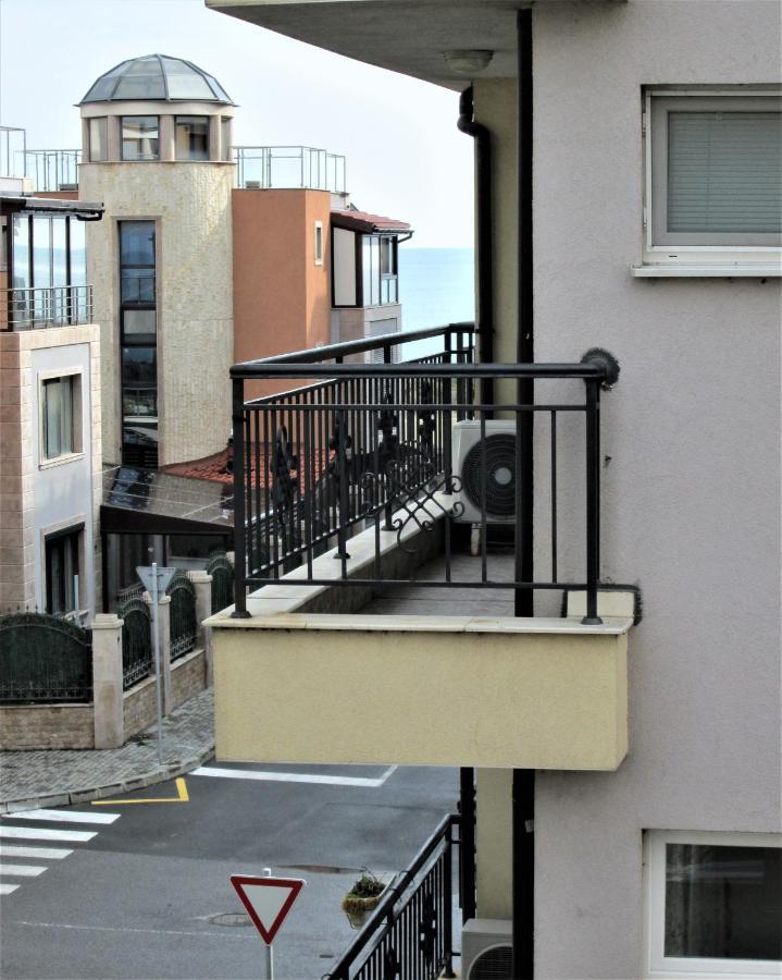 Studio Emi Pomorie Exterior foto